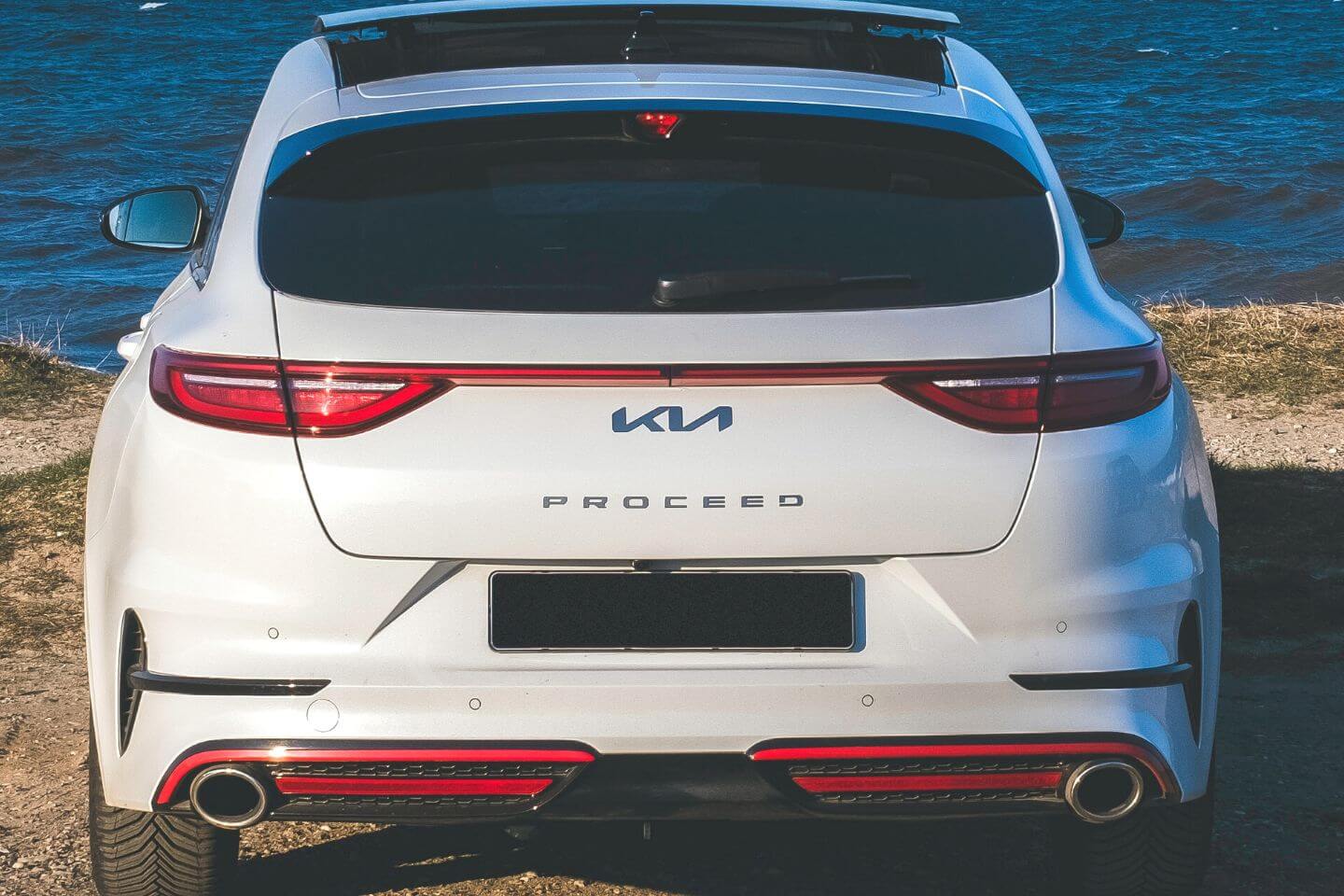 Jaipur to Meerut Car Rental